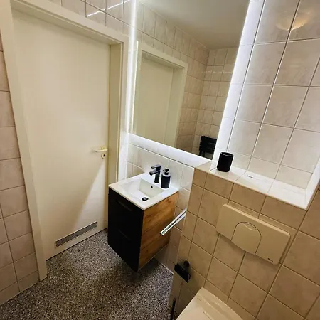 דירה Furnished 2-room